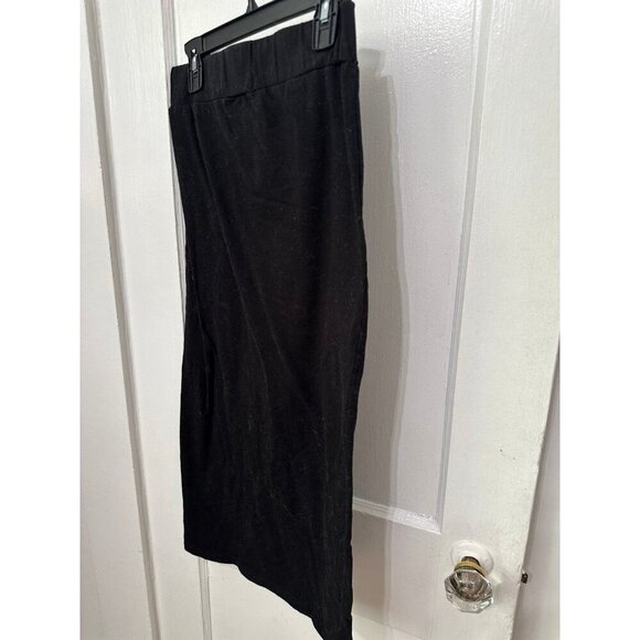 Style Mint women’s size one X-large, black maxi skirt - Picture 2 of 7